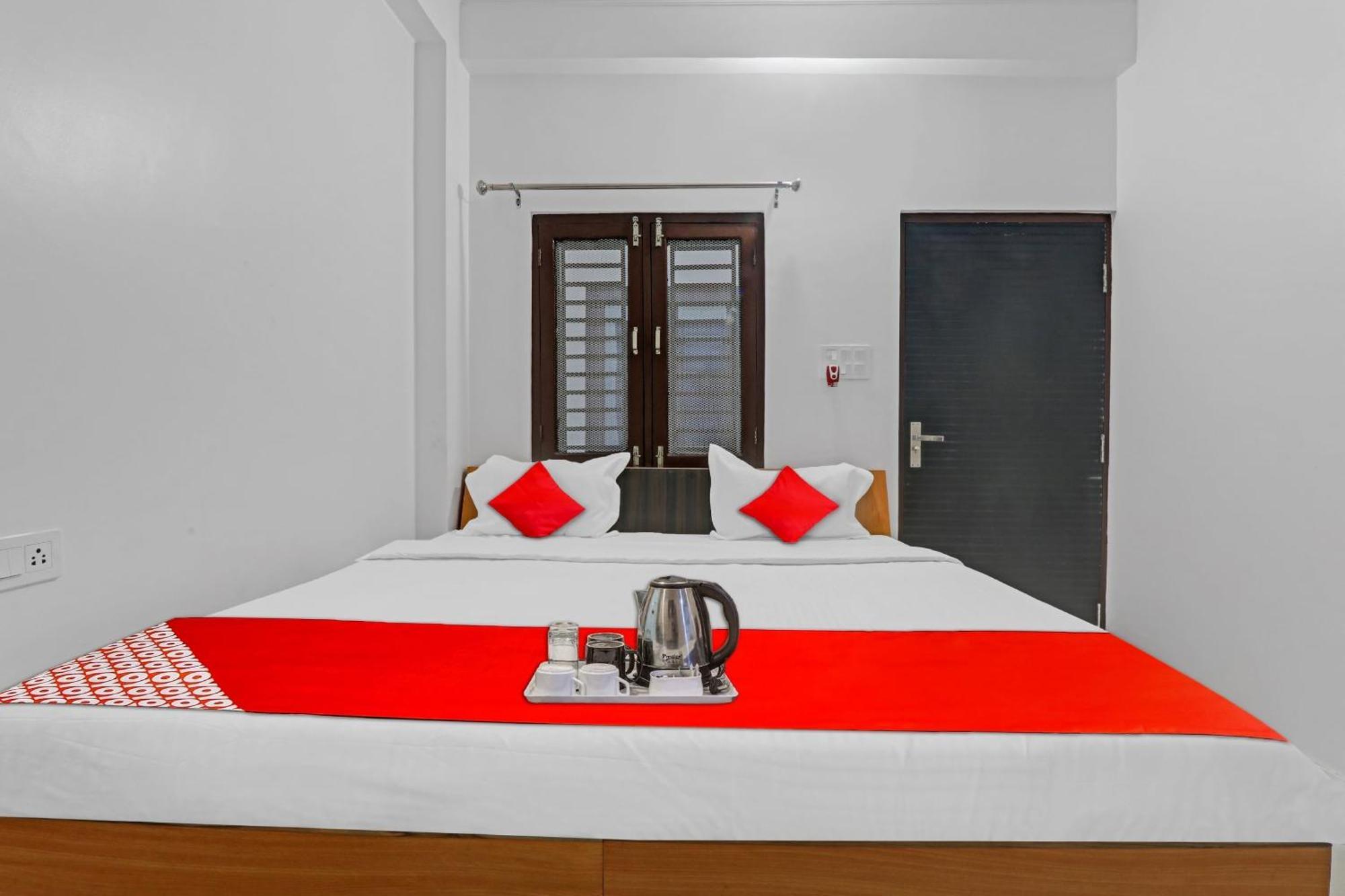 Hotel O Sai Galaxy Hotel & Restaurant Kanpur Ngoại thất bức ảnh
