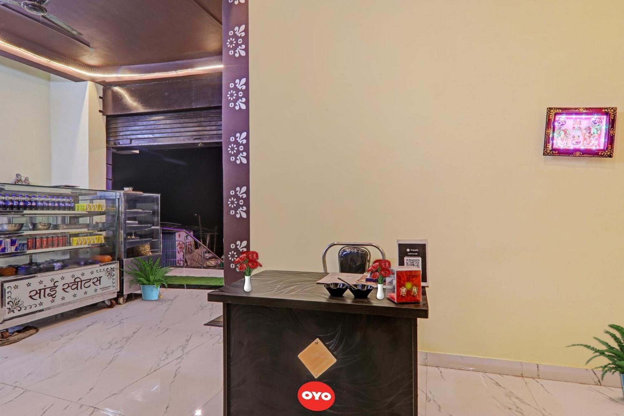 Hotel O Sai Galaxy Hotel & Restaurant Kanpur Ngoại thất bức ảnh