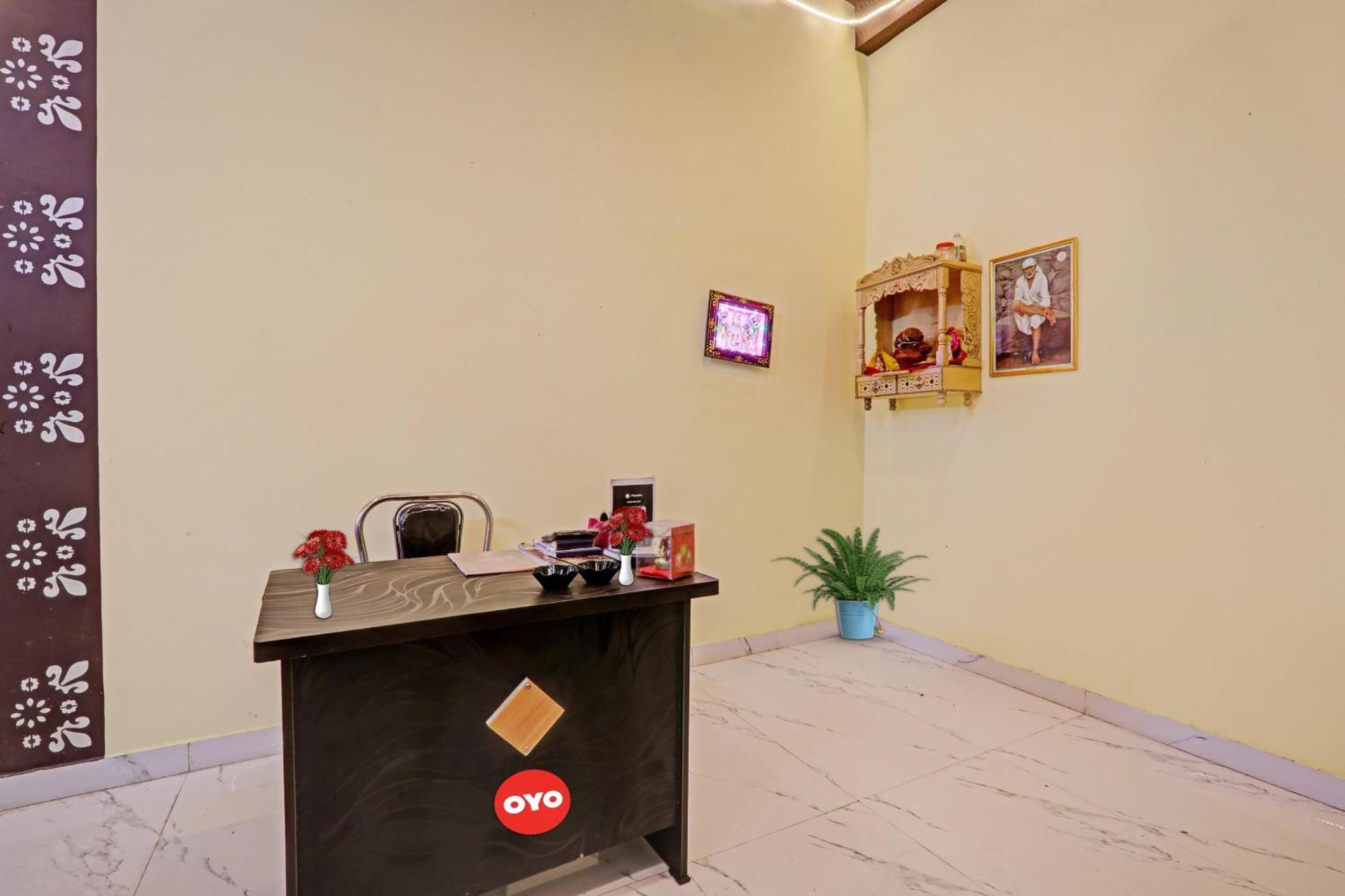 Hotel O Sai Galaxy Hotel & Restaurant Kanpur Ngoại thất bức ảnh